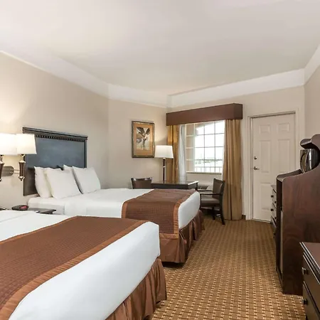 Baymont By Wyndham Galveston-2